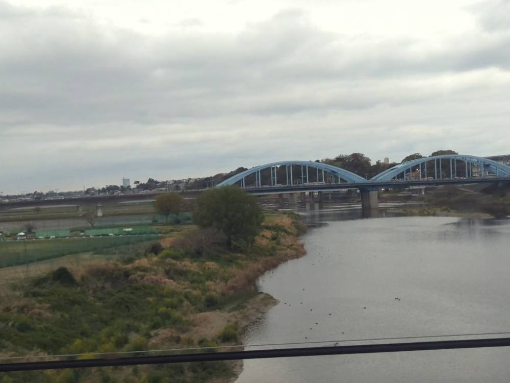 新幹線から眺める丸子橋