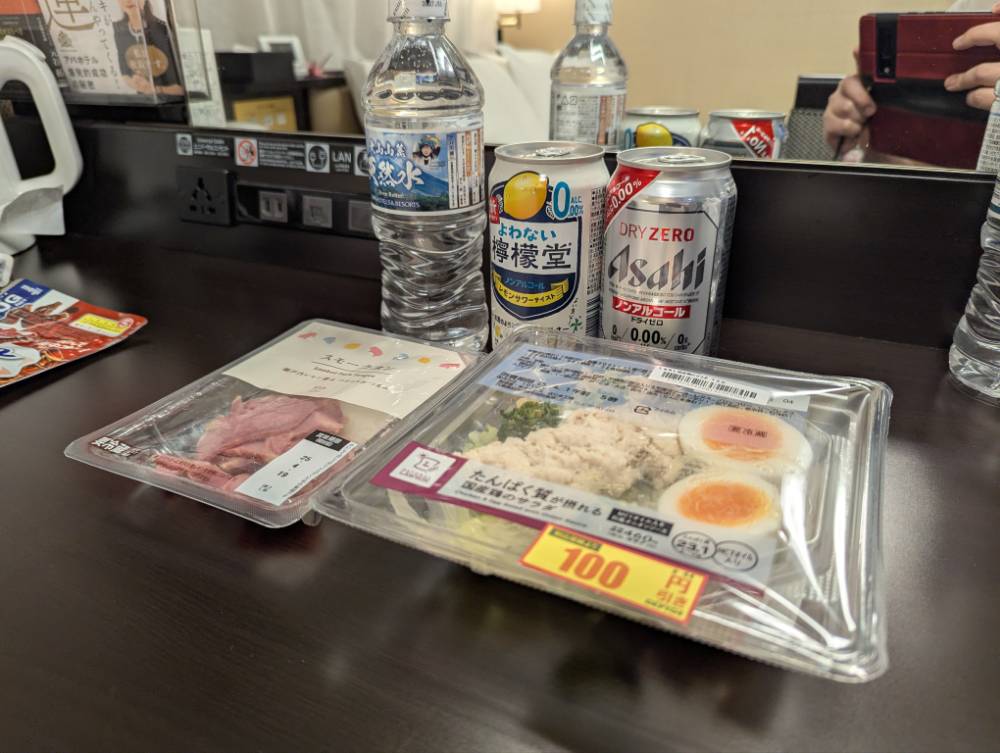 コンビニ食とノンアル飲料